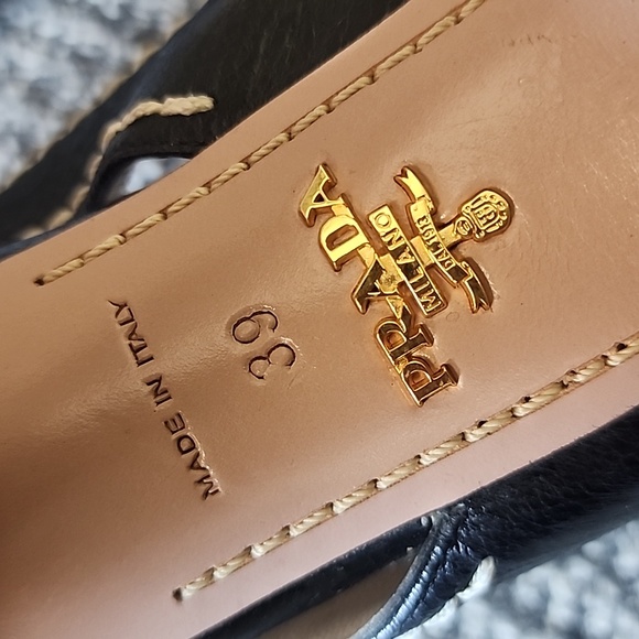 Prada black leather slingback heeled sandals size 39 (8) - Picture 10 of 12